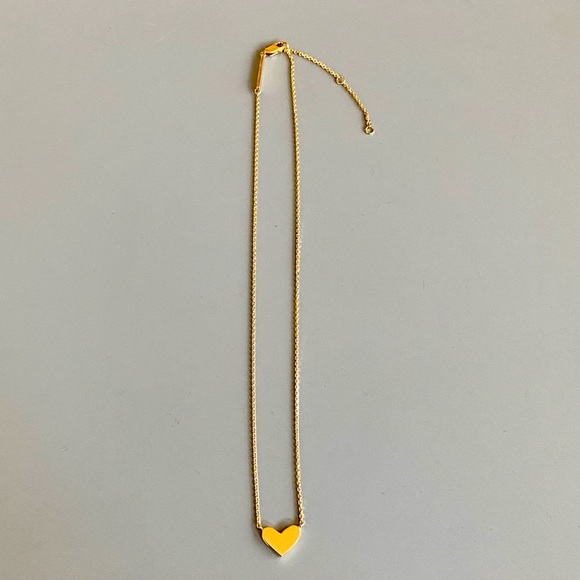 [SOLD] Ari Heart Necklace 18k Gold Vermeil - Picture 1 of 6